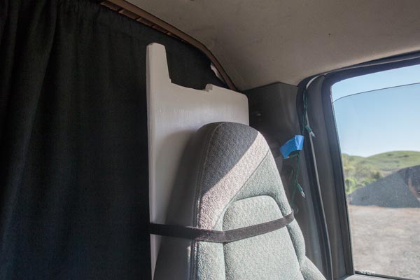 сильный дом на колесах, превращение фургона в дом на колесах, из машины дом на колесах