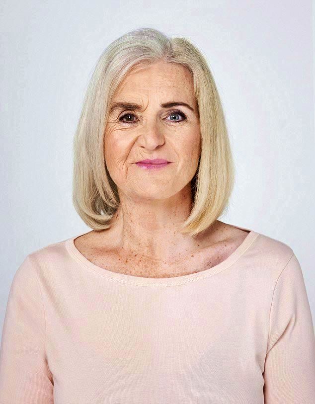 Проект, доказывающий, что каждая женщина с возрастом превращается в свою мать женщина с возрастом превращается в свою мать, каждая женщина копия своей матери