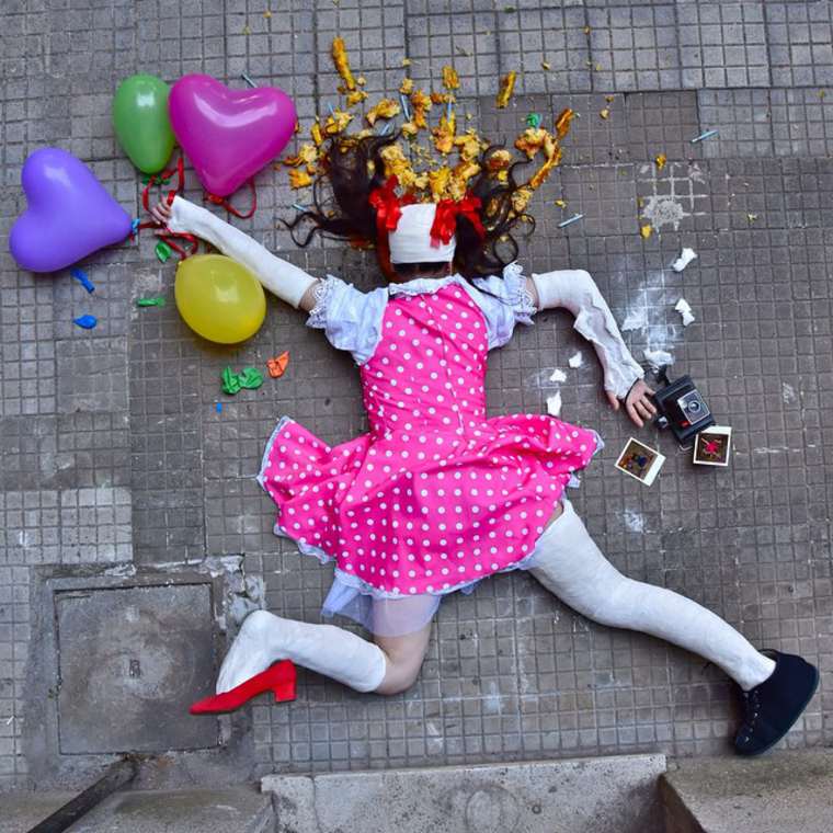 попой кверху, упавшие люди, люди упали, IN EXTREMIS, Сандро Джордано, Sandro Giordano