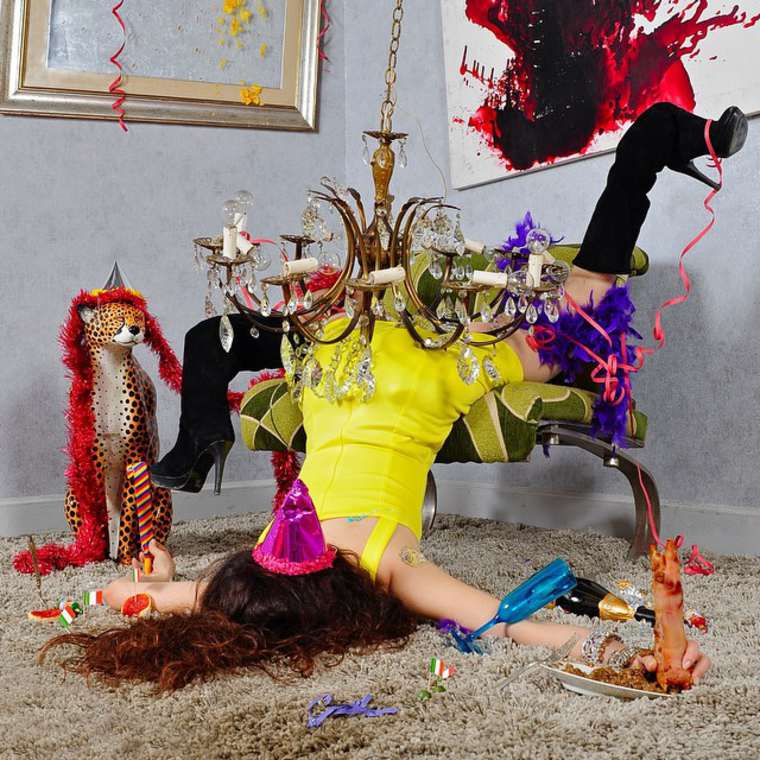 попой кверху, упавшие люди, люди упали, IN EXTREMIS, Сандро Джордано, Sandro Giordano