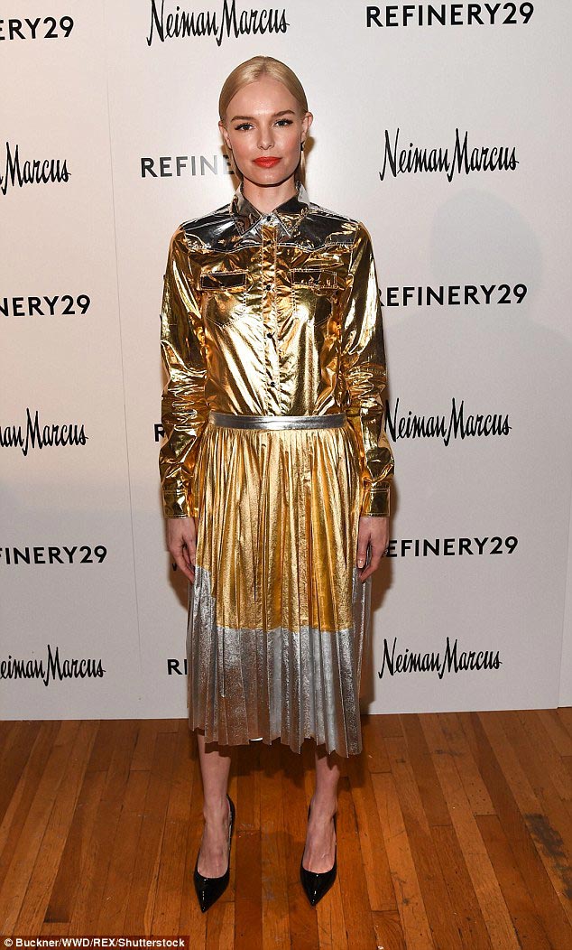 Самые нелепые и безвкусные наряды знаменитостей за первую половину апреля нелепые наряды звёзд, безвкусные наряды знаменитостей