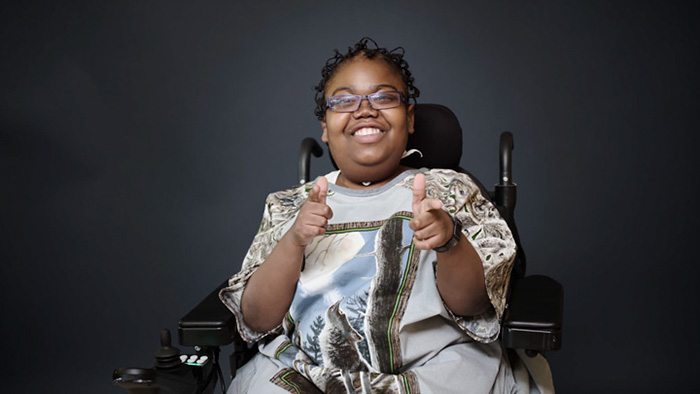 Дизайнеры создали модные больничные халаты, Ward+Robes