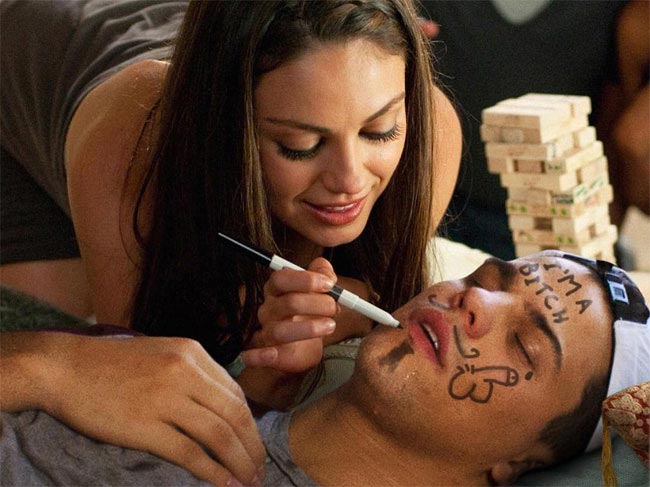 Этот парень прифотошопил себя к фотографиям знаменитостей и это очень смешно Авредж Роб, Average Rob, прифотошопил себя на фото знаменитостей