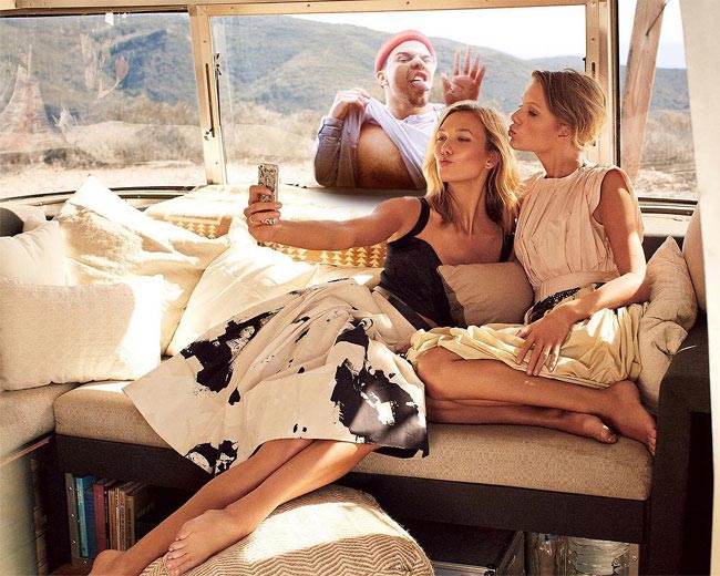 Этот парень прифотошопил себя к фотографиям знаменитостей и это очень смешно Авредж Роб, Average Rob, прифотошопил себя на фото знаменитостей