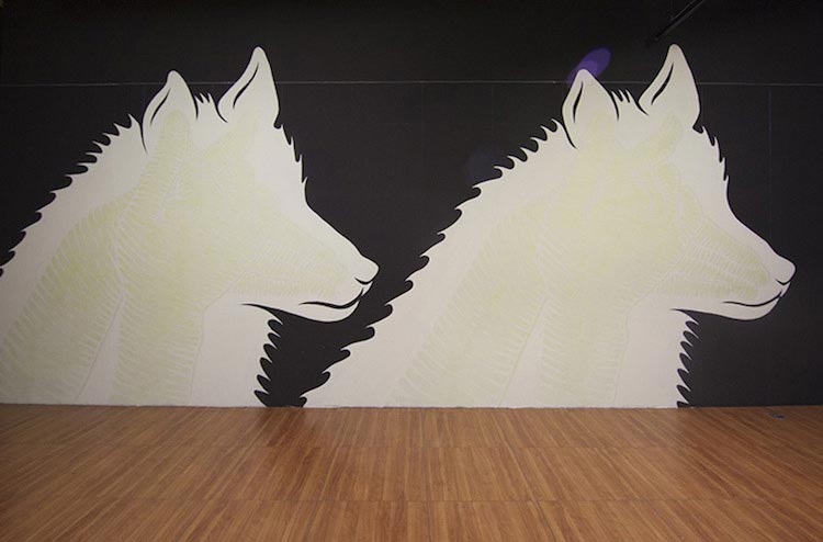 Светящиеся в темноте граффити, Reskate Arts & Crafts, граффити люминесцентная краска