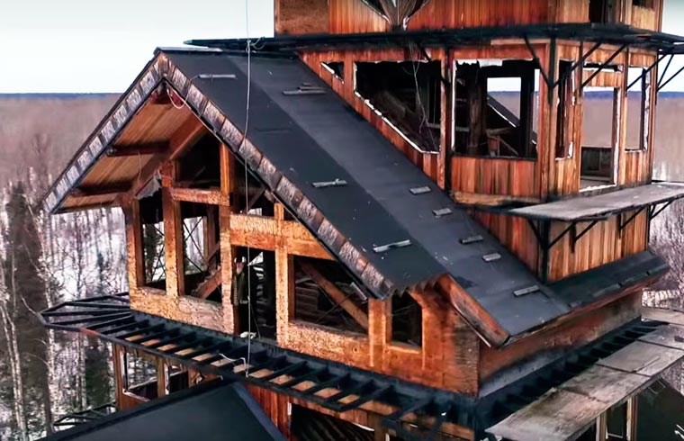 хижина высотой 55 метров, хижина в Аляске высота 55 метров, Филипп Вайднер, Phillip Weidner