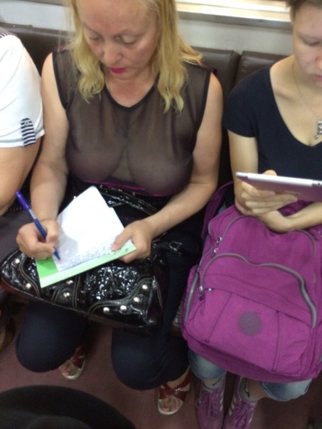 мода петербургского метро, мода метро, модники в транспорте, странные пассажиры метро 