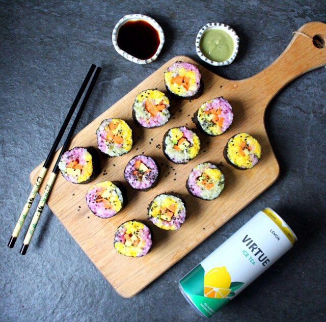 радужные роллы, цветные роллы, тренд в приготовлении роллов