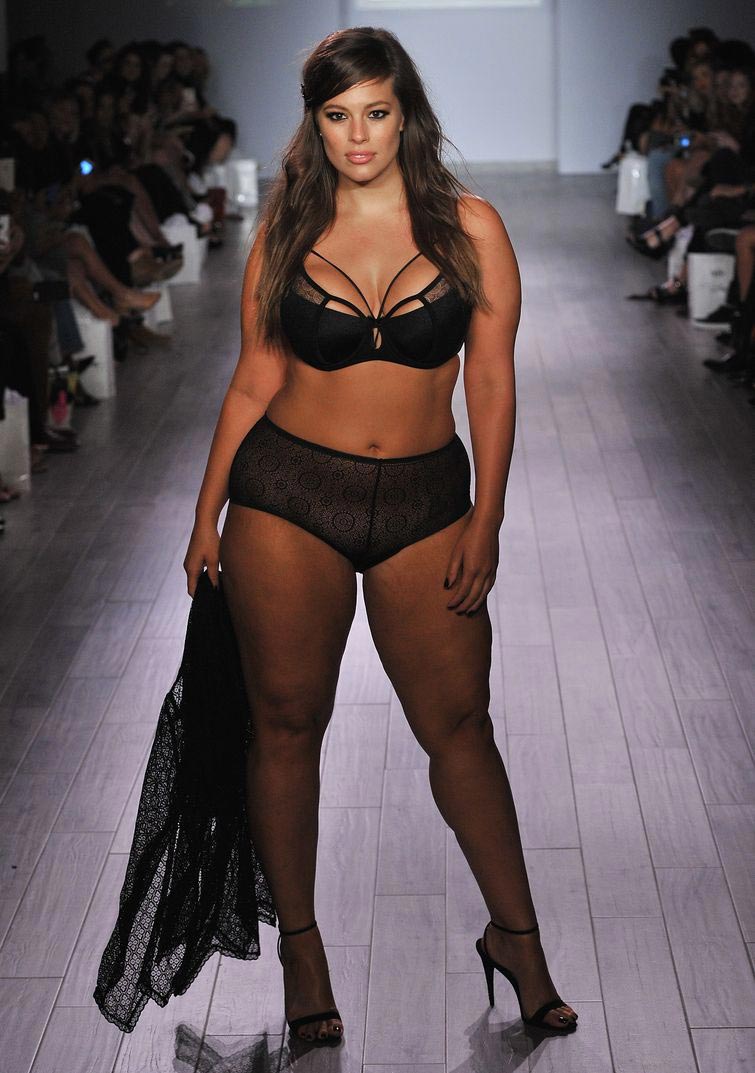 Эшли Грэм Барби, Браби с формами Эшли Грэм