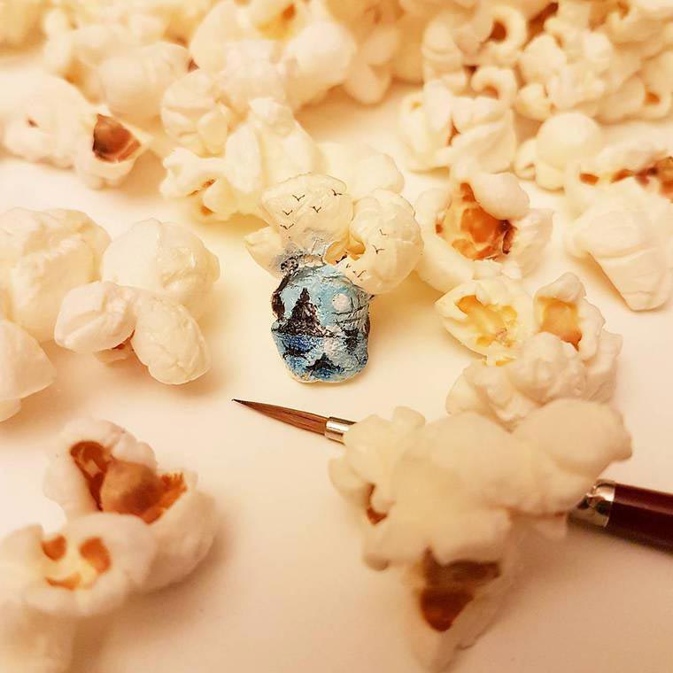 Фантастические микрокартины, нарисованные на маленьких и совсем крошечных предметах микрокартины, микроарт, Хасан Кале ,Hasan Kale, картины на крошечных предметах