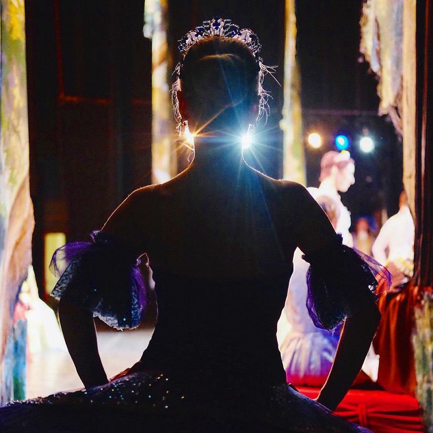 Мощные закулисные фотографии артистов балета глазами российского фотографа изнанка балета, цена аплодисментов, Дарьяна Волкова, балет глазами русской балерины