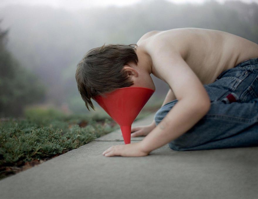 привычки сына аутиста, привычки мальчика аутиста, ECHOLILIA, Тимоти Арчибальд, Thimothy Archibald