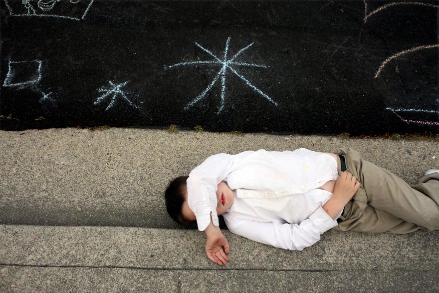 привычки сына аутиста, привычки мальчика аутиста, ECHOLILIA, Тимоти Арчибальд, Thimothy Archibald