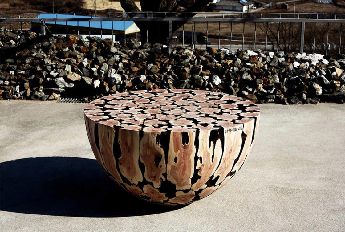 Ли Чжэ-Хайо, Lee Jae-Hyo, скульптуры их брёвен, удовлетворяющие деревянные скульптуры