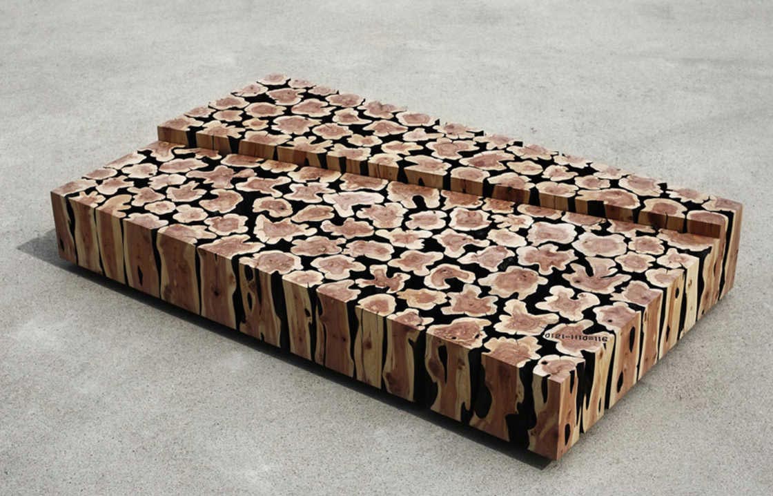 Ли Чжэ-Хайо, Lee Jae-Hyo, скульптуры их брёвен, удовлетворяющие деревянные скульптуры