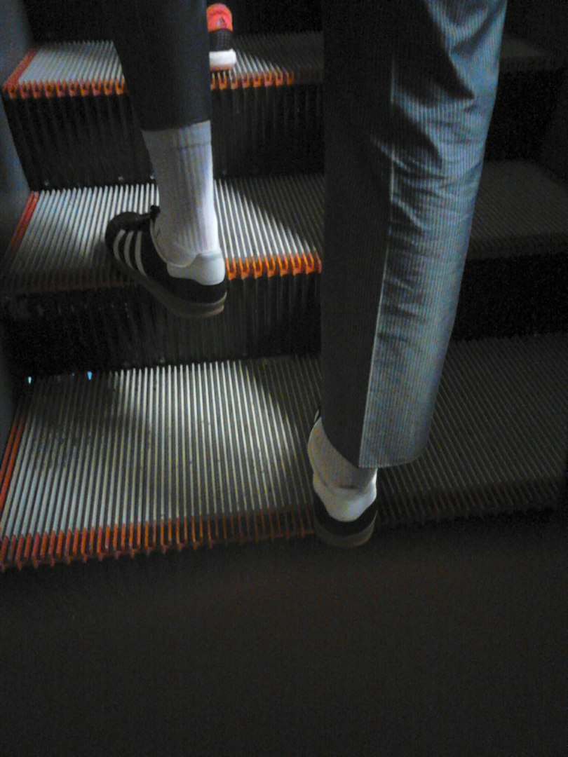 мода петербургского метро, мода метро, модники в транспорте, странные пассажиры метро 