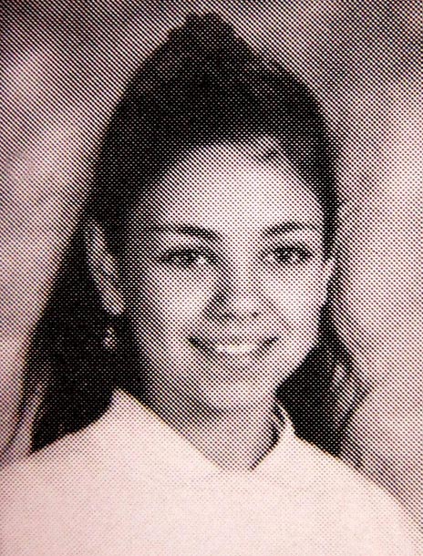 Школьные фотографии голливудских знаменитостей или фото звёзд из ежегодников Школьные фотографии голливудских знаменитостей, Школьные фотографии звёзд Голливуда, фотографии их ежегодников голливудских знаменитостей