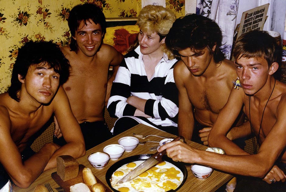 Джоанна Стингрей,  неизвестные фотографии российских рок-звёзд