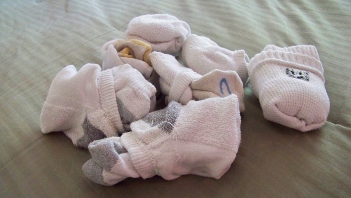 как правильно складывать носки, как складывать носки