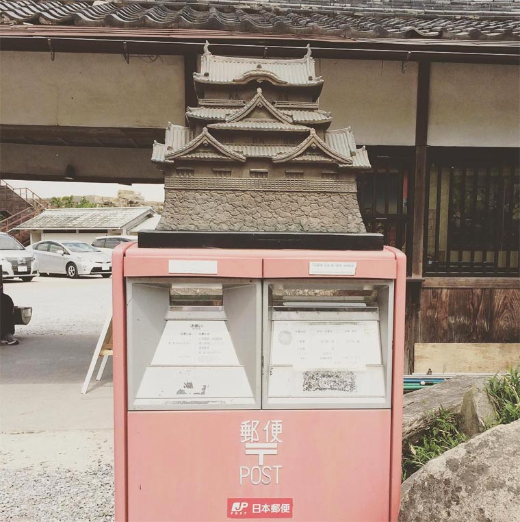 японские почтовые ящики, необычные почтовые ящики Японии