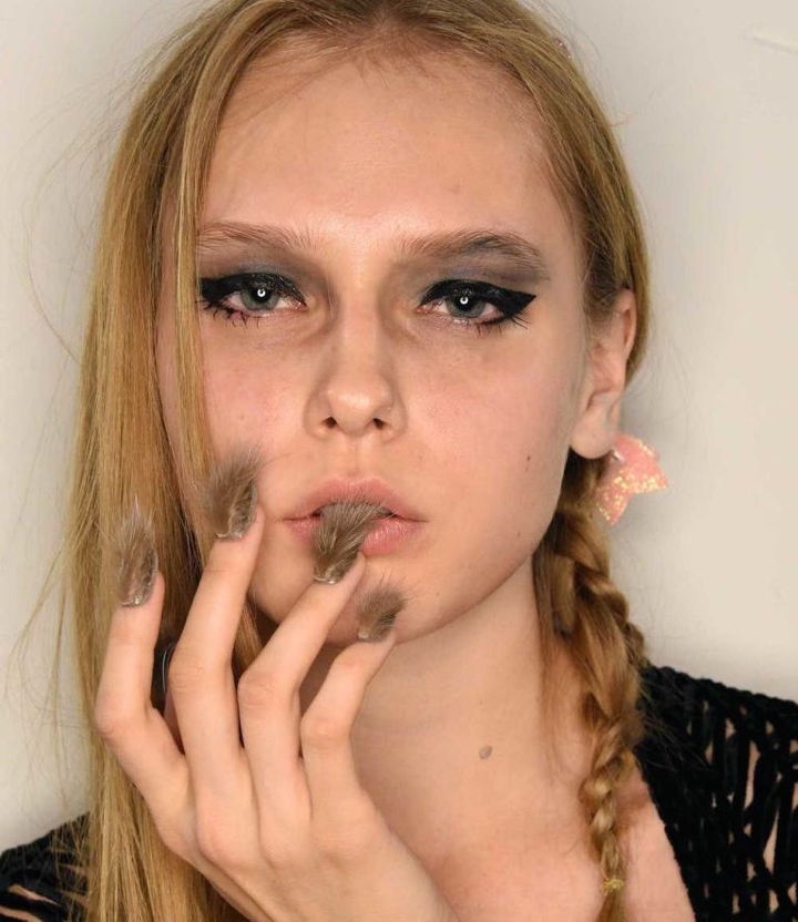 Пушистые ногти — новый безумный тренд, завоевавший интернет Пушистые ногти, Furry Nails