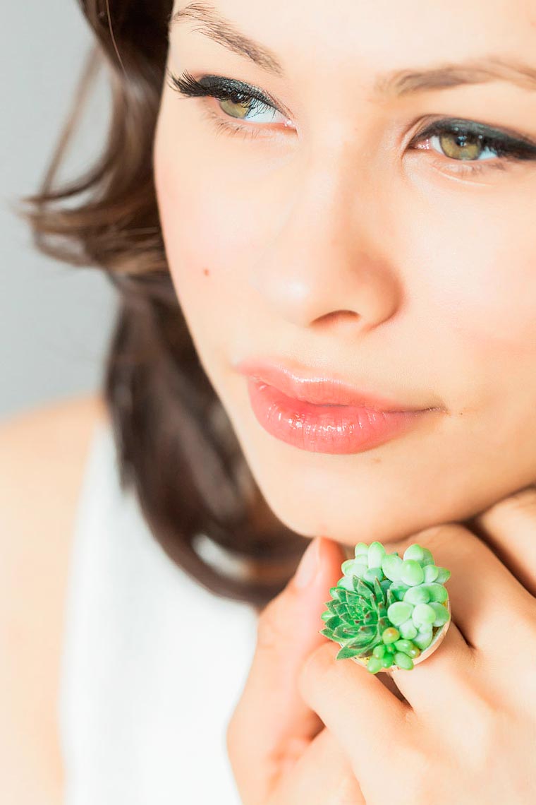 Living Jewelry, украшения с растениями, украшения суккуленты