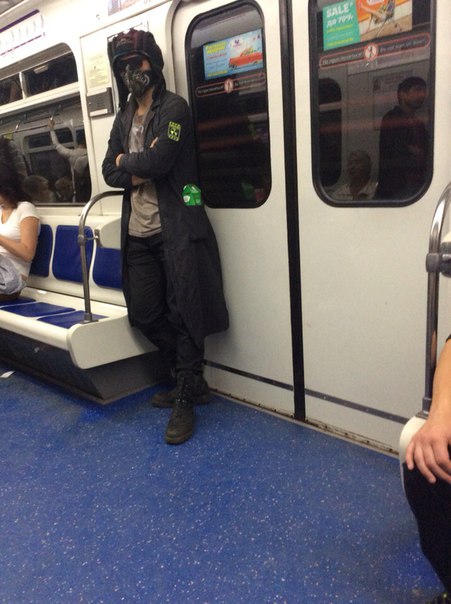 мода петербургского метро, мода метро, модники в транспорте, странные пассажиры метро 