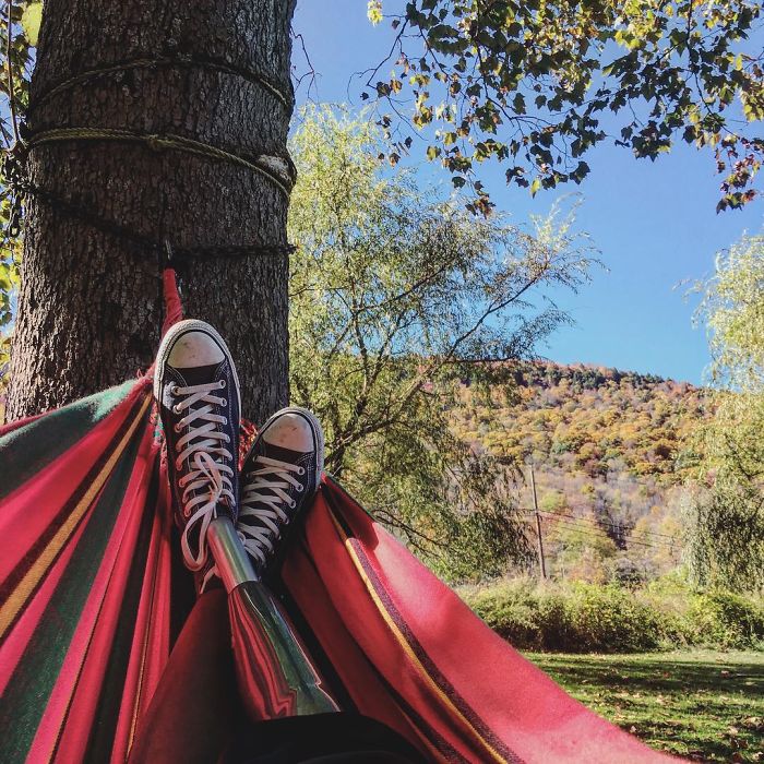 Девушке с ампутированной ногой оставалось жить всего 3 недели, но она победила болезнь и стала модным блогером Девушке с ампутированной ногой оставалось жить всего 3 недели, девушка без ноги стала блогером и моделью, Мама Какс, Mama Cax