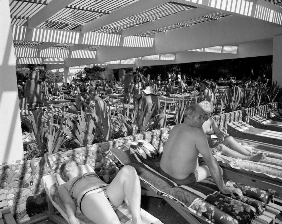 Как это было: сочинские пляжи 1988 года в объективе бельгийского фотографа пляжи Сочи 1988, Карл де Кейзер, Carl De Keyzer, сочинские пляжи 1988