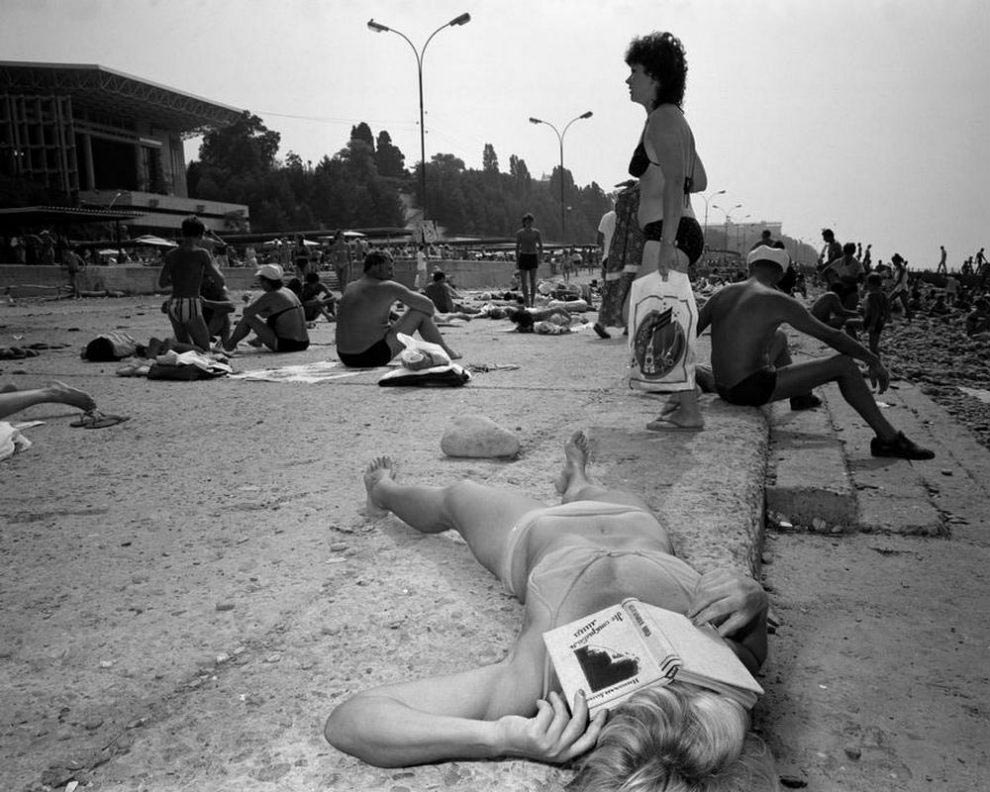 Как это было: сочинские пляжи 1988 года в объективе бельгийского фотографа пляжи Сочи 1988, Карл де Кейзер, Carl De Keyzer, сочинские пляжи 1988