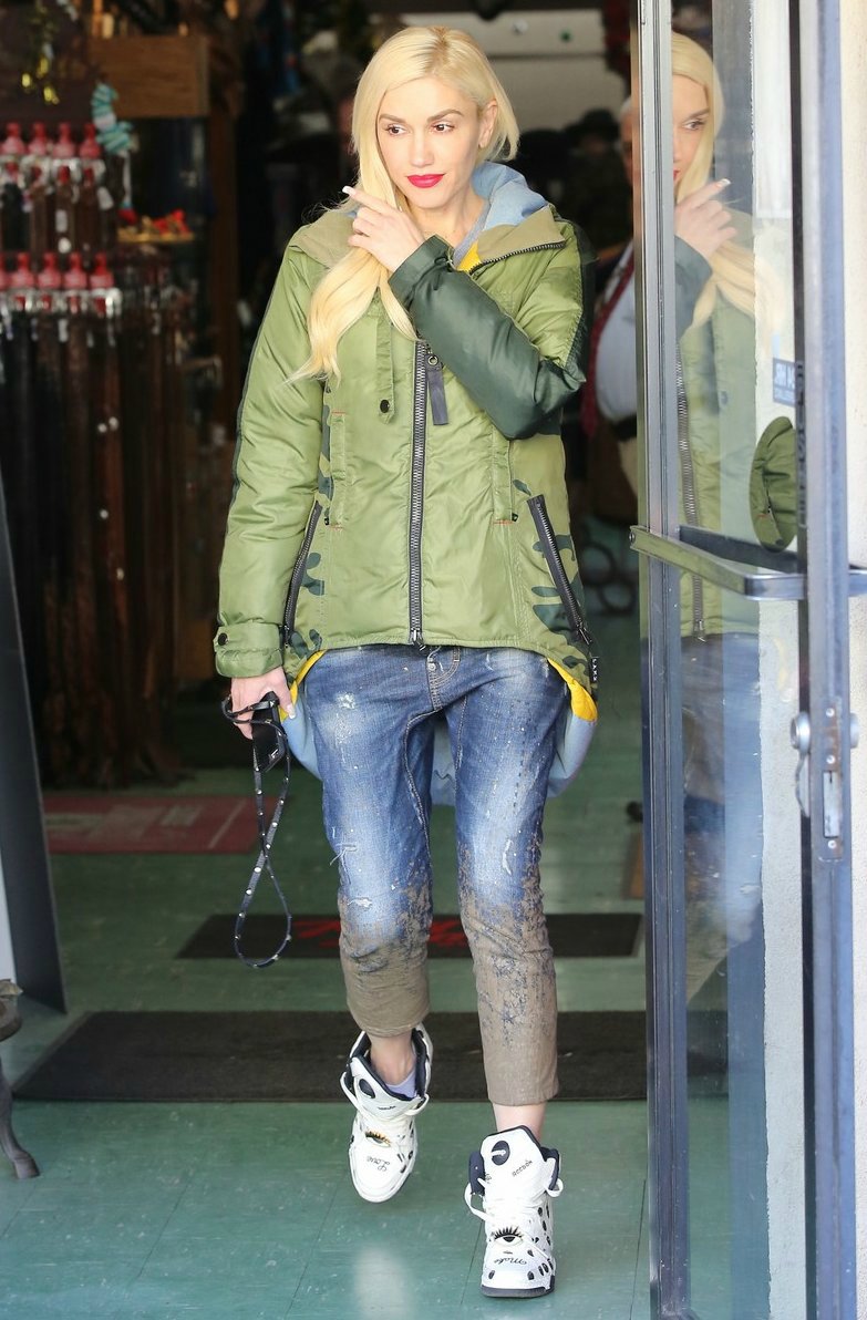 Самые нелепые и безвкусные наряды знаменитостей за первую половину января нелепые наряды звёзд, безвкусные наряды знаменитостей