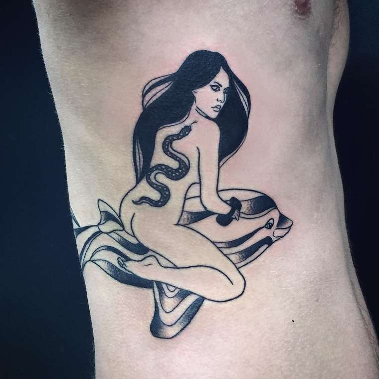 Эpoтичecкие линии: соблазнительные чёрно-белые татуировки с сексуальным подтекстом Silly Jane, соблазнительные татуировки