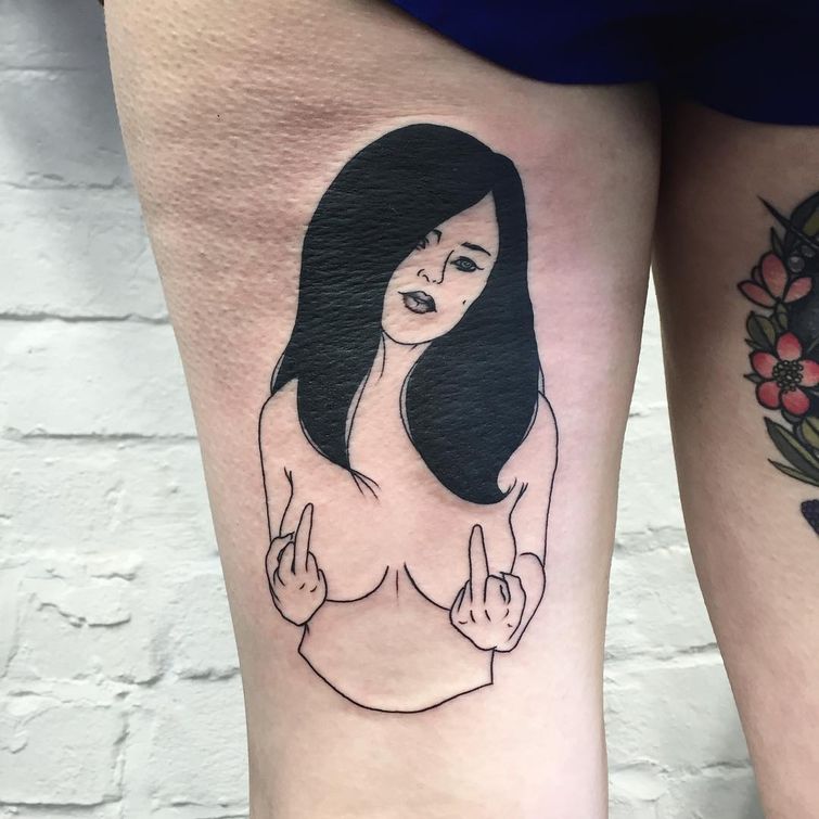 Эpoтичecкие линии: соблазнительные чёрно-белые татуировки с сексуальным подтекстом Silly Jane, соблазнительные татуировки