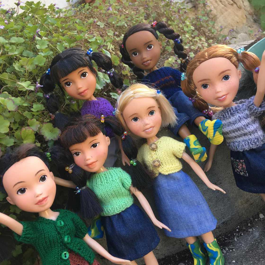 Tree Change Dolls, Соня Сингх, Sonia Singh, стирает макияж куклам Bratz