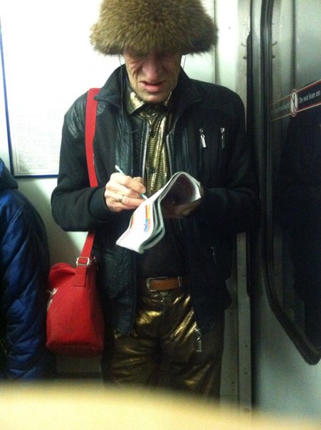 мода петербургского метро, мода метро, модники в транспорте, странные пассажиры метро 