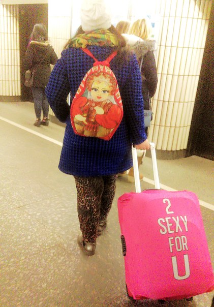 мода петербургского метро, мода метро, модники в транспорте, странные пассажиры метро 