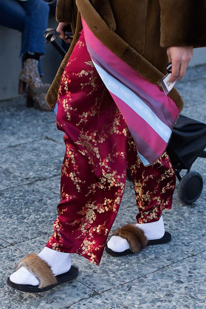 мода петербургского метро, мода метро, модники в транспорте, странные пассажиры метро 