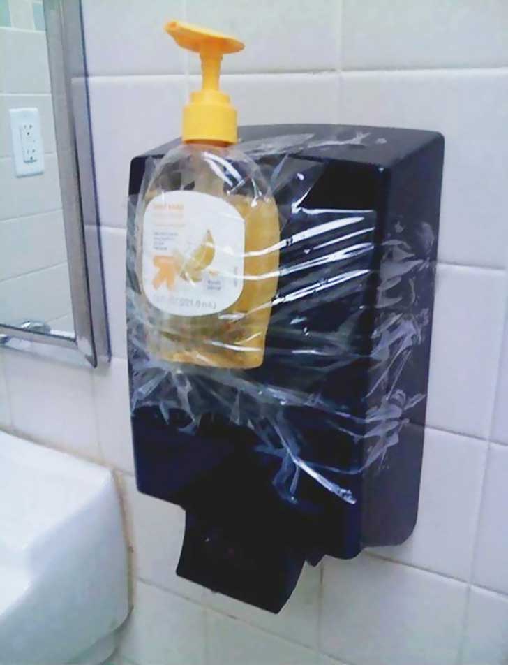 гении инженерной мысли, смотри я всё починил, я у мамы инжинер