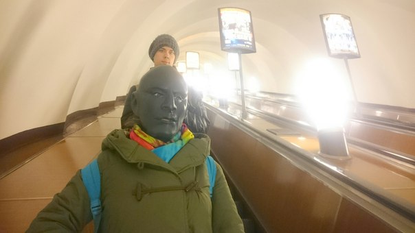 мода петербургского метро, мода метро, модники в транспорте, странные пассажиры метро 