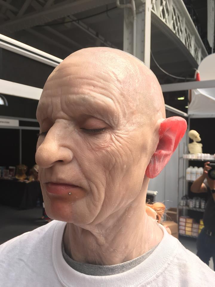 превращение девушки в старого панка, Нил Гортон, Neill Gorton