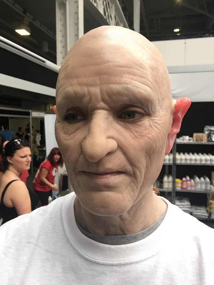 превращение девушки в старого панка, Нил Гортон, Neill Gorton