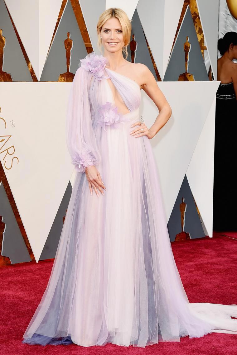 худшие наряды 2016, странные наряды 2016