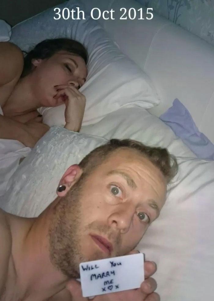Парень скрывал на фотографиях предложение руки, скрывал на фото предложение руки 5 месяцев