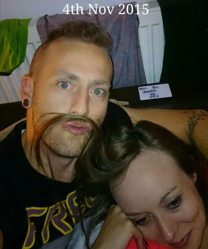 Парень скрывал на фотографиях предложение руки, скрывал на фото предложение руки 5 месяцев