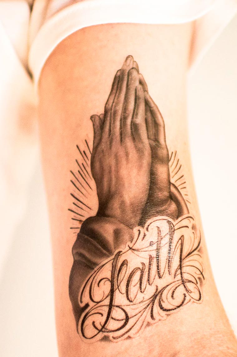 Tattoo You, временные татуировки от знаменитых татуировщиков