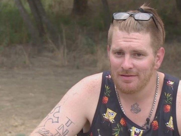 получил $ 500 чаевых, $ 500 чаевых доброта к пожилой женщине