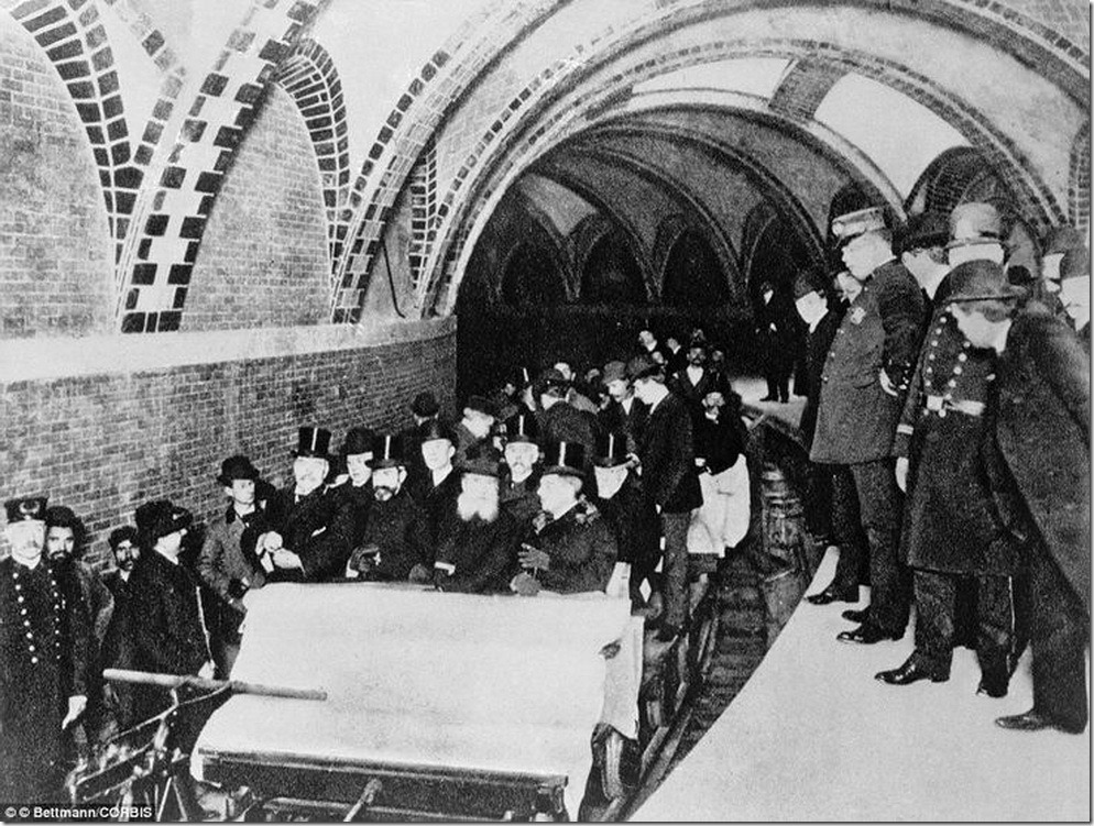 Исторические кадры, редкие архивные фотографии, исторические события, редкие фото звёзд