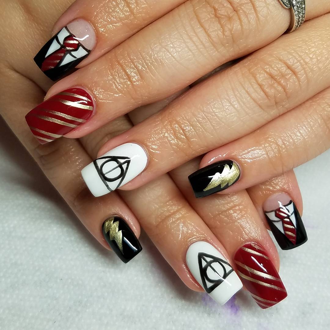 идеи для маникюра в стиле гарри поттера, маникюр гарри поттер