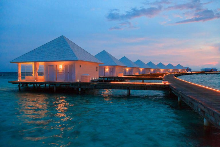 плавающие дома, дома на воде, маленькие дома на воде, небольшие дома на воде