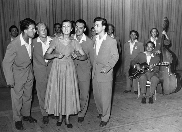 Исторические кадры, редкие архивные фотографии, исторические события, редкие фото звёзд